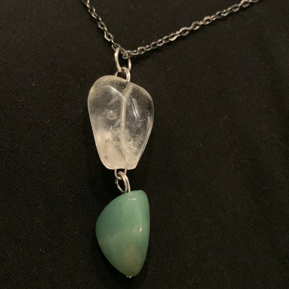 Pendant crafted from clear quartz and green chrysoprase stone.  Beautiful combo! - Picture 3 of 4